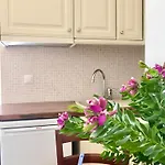 Mykonos Dot - The Villa Agios Ioannis Diakoftis