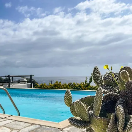 فيلة Mykonos Dot - The Agios Ioannis Diakoftis