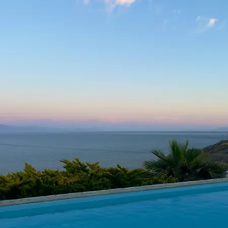 Villa Mykonos Dot - The Agios Ioannis Diakoftis