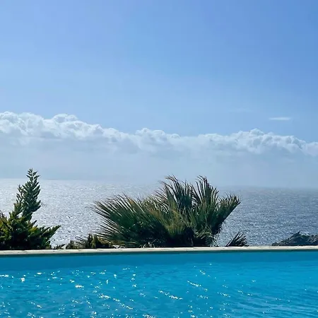 Mykonos Dot - The * Agios Ioannis Diakoftis
