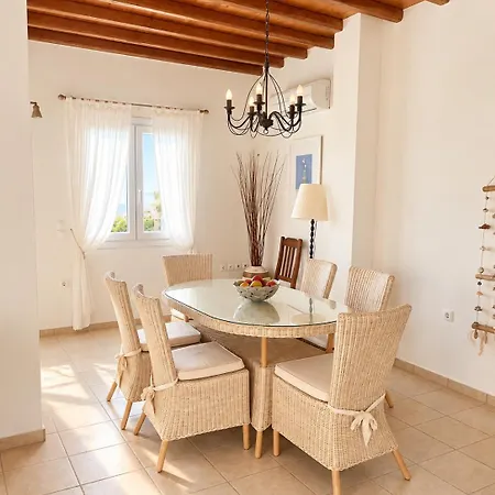 Villa Mykonos Dot - The Agios Ioannis Diakoftis