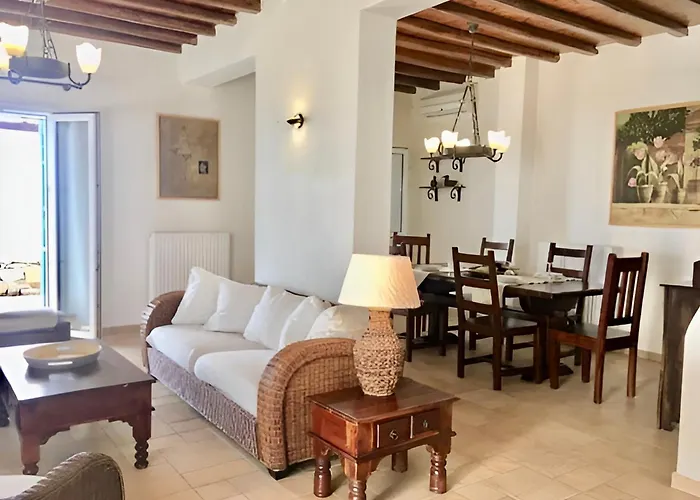 Mykonos Dot - The Willa Agios Ioannis Diakoftis