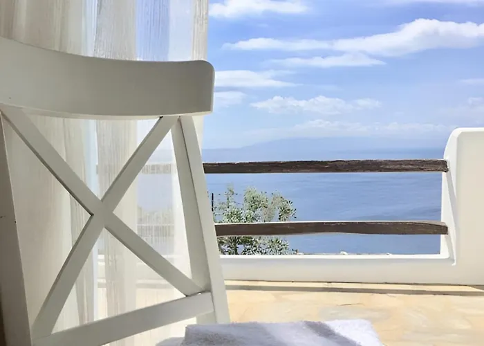 Mykonos Dot - The Willa Agios Ioannis Diakoftis